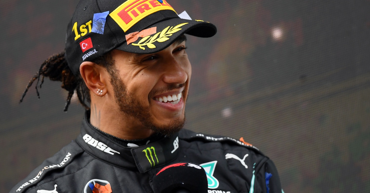 Lewis Hamilton Gains 15lbs of Muscle With Vegan Diet | LIVEKINDLY